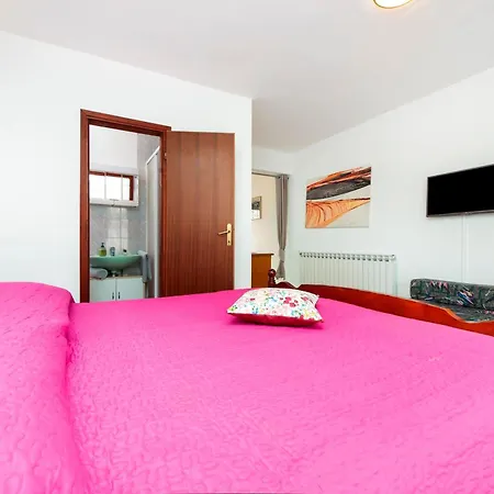 And Silvana Guest house