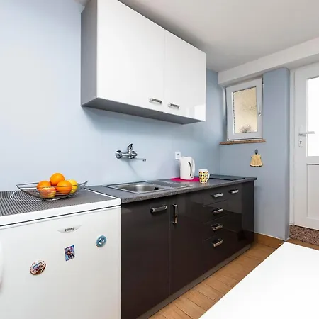 And Silvana بيت ضيافة