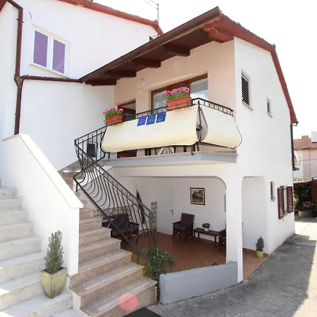 And Silvana بيت ضيافة