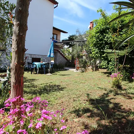 And Silvana بيت ضيافة