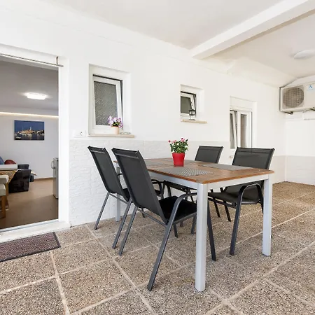 Gasthuis Apartments&room Silvana Rovinj